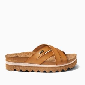 Reef Cushion Bloom Hi Womens Sandal Natural